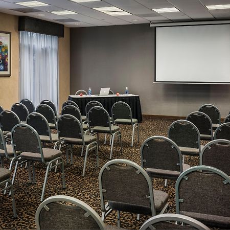 Holiday Inn Express & Suites Laurel Lakes By Ihg Exteriér fotografie